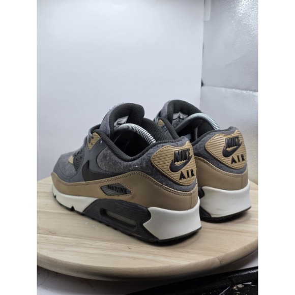 Mens Size 9.5 - Nike Air Max 90 Premium Wool Casual Running Shoes - Picture 7 of 9